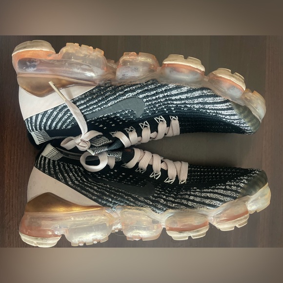 Nike Air VaporMax Sneakers 'Pink Rose' size 8 - Picture 4 of 10